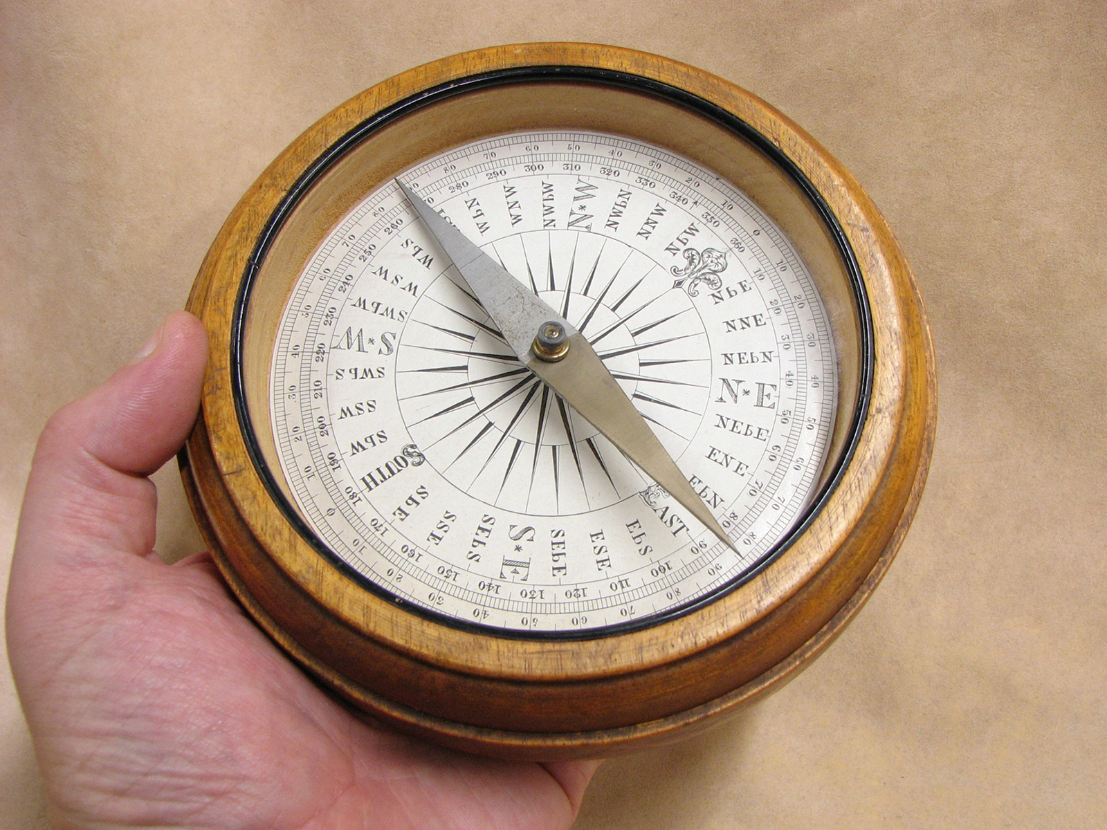 Late 19th century Francis Barker oak cased desktop compass with Trademark London logo